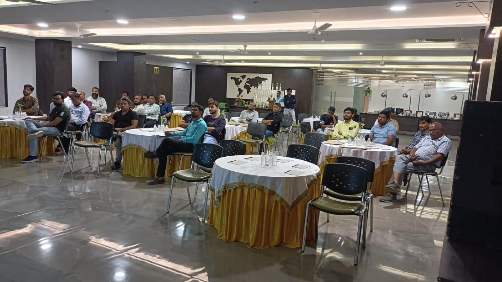 Hotel Shivalik - Mehsana Mahesana 外观 照片