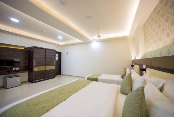 Hotel Shivalik - Mehsana Mahesana 外观 照片