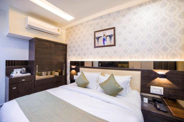 Hotel Shivalik - Mehsana Mahesana 外观 照片